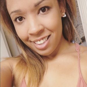 Meet your Posher, Jasmine